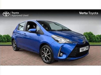 Used Toyota Yaris 111 HP (81 kW) 2018 Blue Hatchback