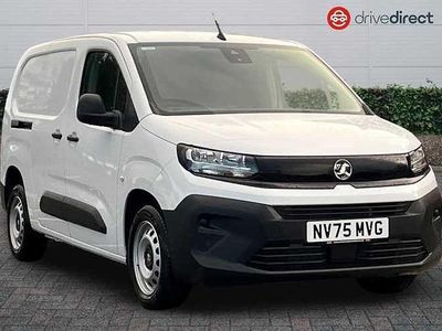 New Vauxhall Combo S 102 HP (75 kW) 2025 White Van