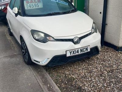 Used MG MG3 2014 White Hatchback
