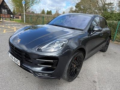 Used Porsche Macan Turbo 400 HP (294 kW) 2017 Grey SUV