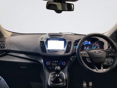 Used Ford Kuga Titanium 120 HP (88 kW) 2017 Blue SUV