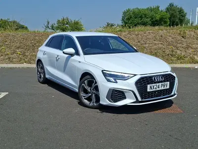 Used Audi A3 S-Line 110 HP (80 kW) 2024 White Hatchback