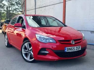 Used Vauxhall Astra Edition 2015 Red Hatchback