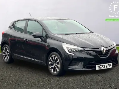 Used Renault Clio Evolution 90 HP (66 kW) 2023 Black Hatchback