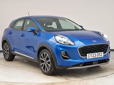 Käytetty Ford Puma Titanium 155 HP (114 kW) 2023 Sininen Katumaasturi