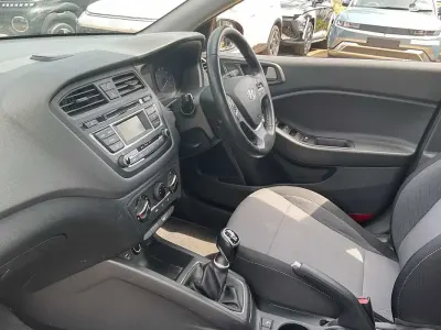 Used Hyundai i20 SE 2018 Red Hatchback