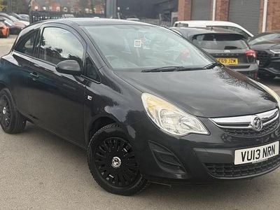 Used Vauxhall Corsa 90 HP (66 kW) 2013 Black Hatchback