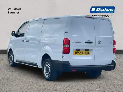 Used Vauxhall Vivaro S 99 HP (72 kW) 2023 White MPV