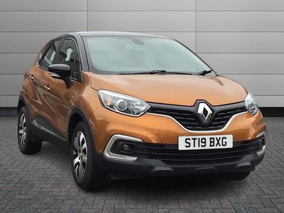 Usado Renault Captur Play 90 HP (66 kW) 2019 Laranja SUV