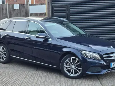 Begagnad Mercedes C250