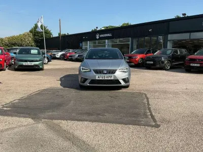 Used Seat Ibiza XCELLENCE 94 HP (69 kW) 2019 Silver Hatchback