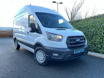 Begagnad Ford Transit 130 HK (95 kW) 2021 Vit Van