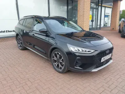 Used Ford Focus Active X 155 HP (114 kW) 2023 Black Estate