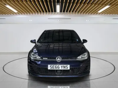 Used VW Golf VII GTD 184 HP (135 kW) 2016 Blue Hatchback