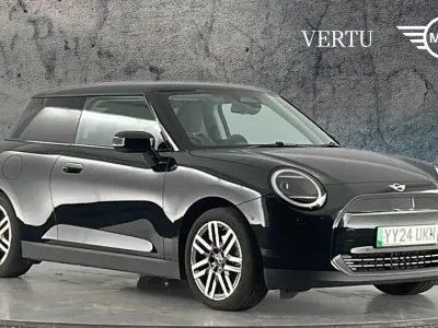 Used Mini Cooper SE Hatch 158 kW (215 HP) 2024 Black Hatchback