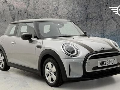Used Mini Cooper Classic 134 HP (98 kW) 2023 Silver Hatchback