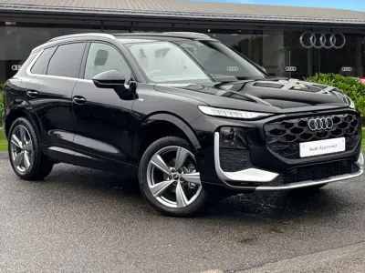 Używany Audi Q3 S-Line 150 KM (110 kW) 2026 Czarny SUV