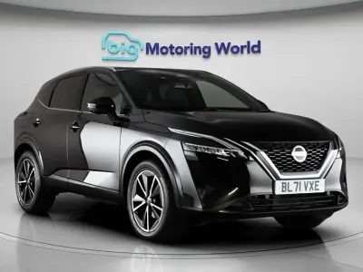 Begagnad Nissan Qashqai S 158 HK (116 kW) 2022 Svart SUV