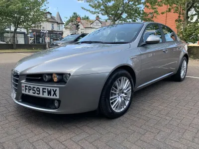 Used Alfa Romeo 159 Lusso 200 HP (147 kW) 2009 Grey Sedan