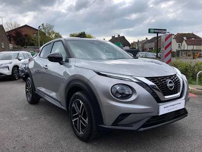 Usado Nissan Juke N-Connecta 114 CV (83 kW) 2025 Plateado SUV