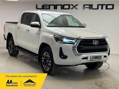 Used Toyota HiLux 150 HP (110 kW) 2023 White Pickup