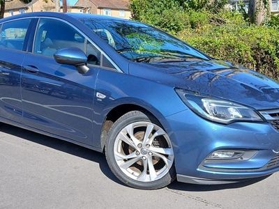 Used Vauxhall Astra SRi 150 HP (110 kW) 2017 Blue Hatchback