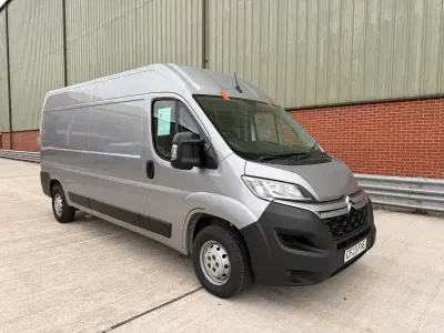 Used Citroën Relay 140 HP (102 kW) 2023 Grey Van