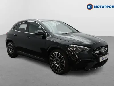Käytetty Mercedes GLA200 AMG Line Premium Plus 150 HP (110 kW) 2024 Musta Katumaasturi