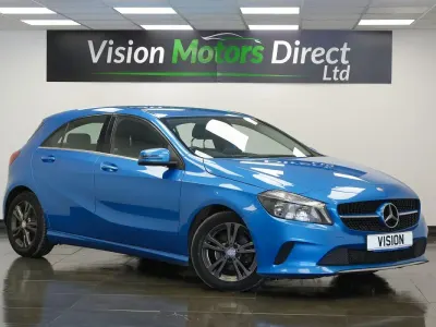 Used Mercedes A180 SE 2015 Blue Hatchback