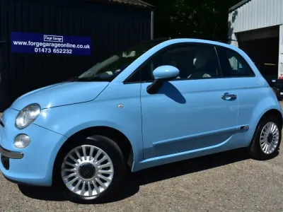 Usado Fiat 500 Lounge 69 HP (50 kW) 2011 Azul Citadino