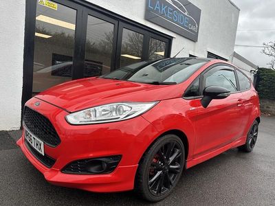 Used Ford Fiesta ST-Line 140 HP (102 kW) 2016 Red Hatchback