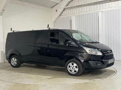 Black Used 2015 Ford Transit Custom Limited Van | £6,995 (Fair price)