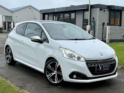 Used Peugeot 208 Prestige 208 HP (152 kW) 2017 White Hatchback