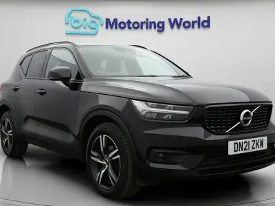 Used Volvo XC40 R-Design 163 HP (119 kW) 2021 Black SUV