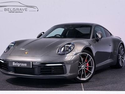 Aventurine green metallic Used 2023 Porsche 911 Carrera S Coupe | £99,490 (Fair price)