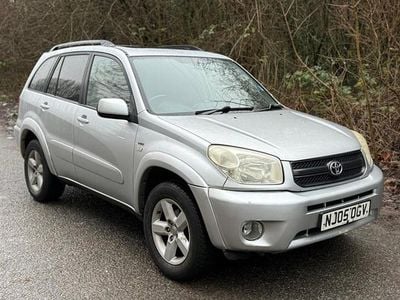 Used Toyota RAV4 147 HP (108 kW) 2005 Silver Estate