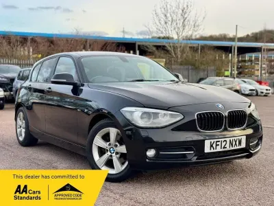 Used BMW 116 Sport Line 136 HP (100 kW) 2025 Black Hatchback