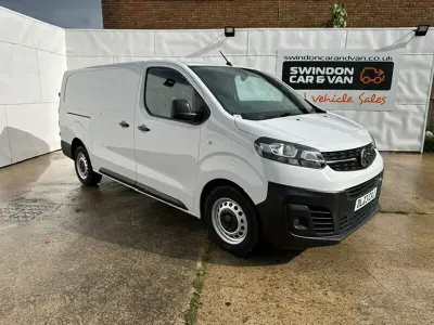 Used Vauxhall Vivaro 100 HP (73 kW) 2023 White MPV