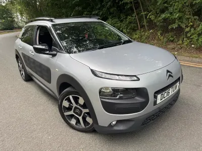 Used Citroën C4 Cactus Flair 100 HP (73 kW) 2016 Silver Hatchback