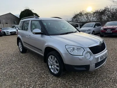 Used Skoda Yeti Elegance 105 HP (77 kW) 2012 Silver SUV