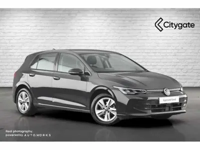 Used VW Golf VIII Life 115 HP (84 kW) 2024 Grey Hatchback