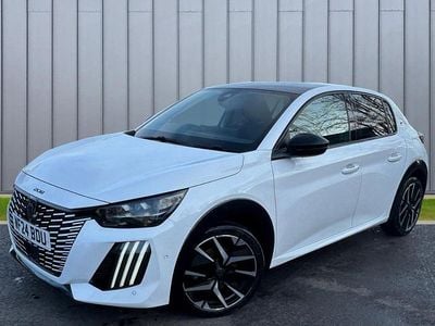 Used Peugeot 208 GT 99 HP (72 kW) 2024 White Hatchback