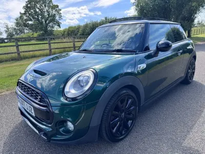 Used Mini Cooper S Hatch 192 HP (141 kW) 2017 Green Hatchback
