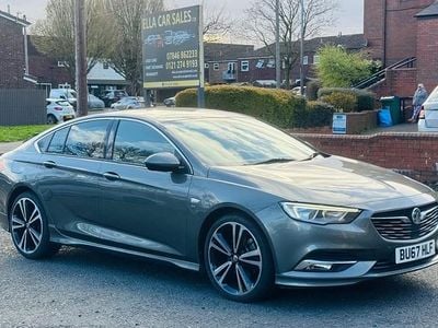 Used Vauxhall Insignia SRi 170 HP (125 kW) 2017 Grey Hatchback
