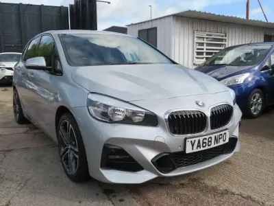 Usado BMW 220 M Sport 2018 Plateado Utilitario