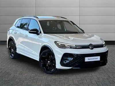Used VW Tiguan R-line 150 HP (110 kW) 2025 White SUV