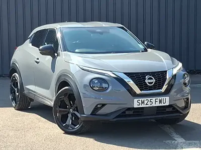 Used Nissan Juke Tekna 114 HP (83 kW) 2025 Grey SUV