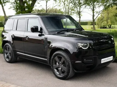 Used Land Rover Defender HSE Dynamic 2025 Black SUV