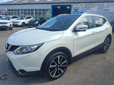 Used Nissan Qashqai Tekna 110 HP (80 kW) 2016 White SUV