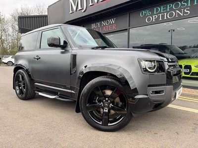 Usado Land Rover Defender Carpathian Edition 525 HP (386 kW) 2022 Cinzento SUV